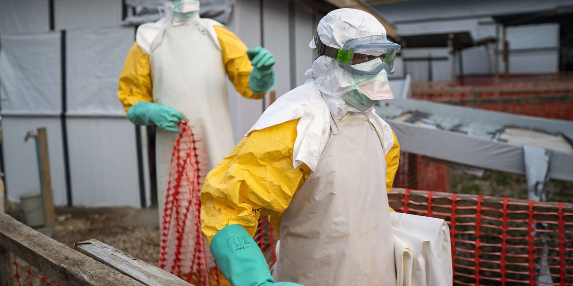 Ebola infects 28 people, kills 11 in Guinea, DRC