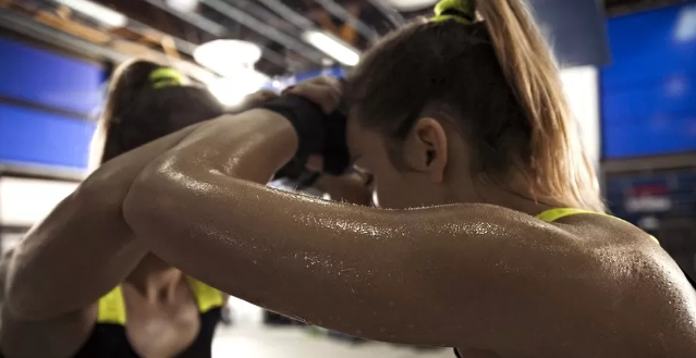 Sniffing body odour is tested as an anxiety therapy